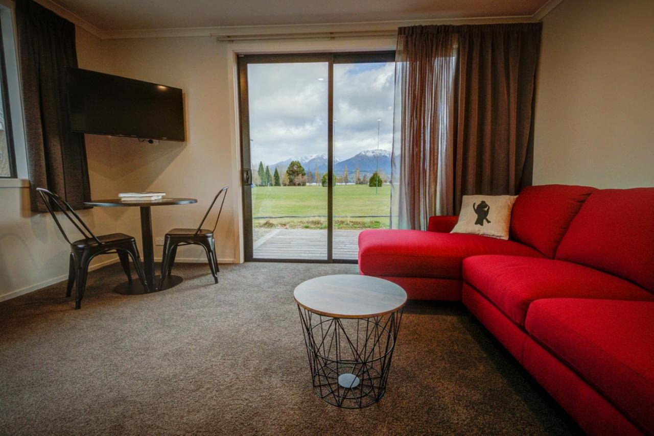 Dusky Motels Te Anau Exterior foto